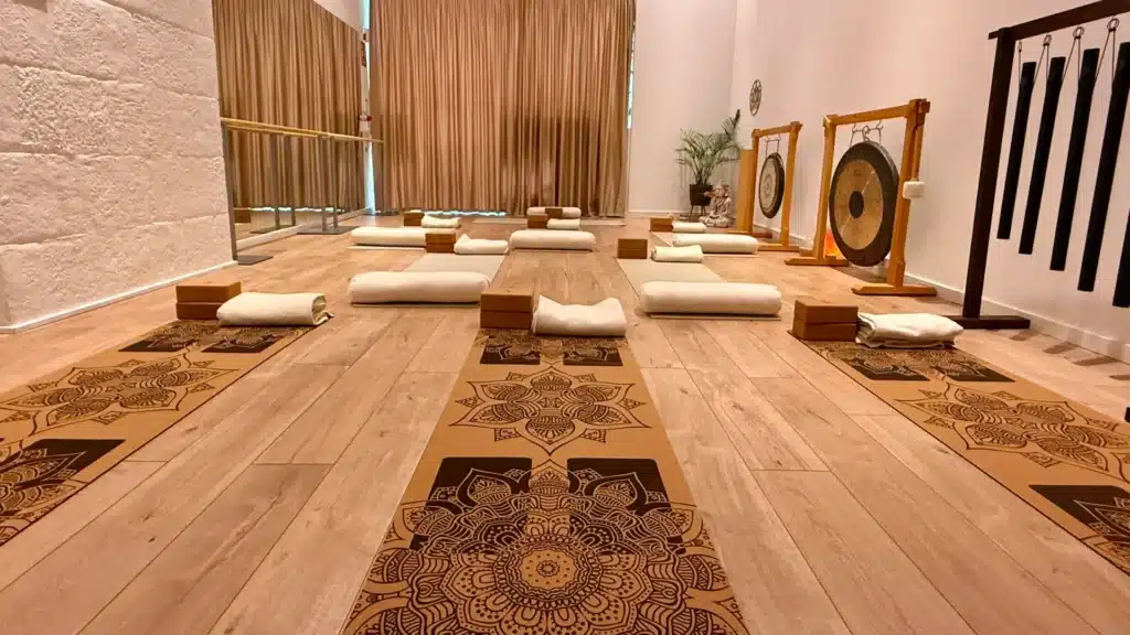 Yalisa Fit Studio - Yoga Valencia